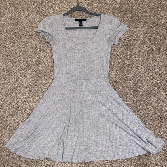 Gray Dress 🩶 - Picture 1 of 3
